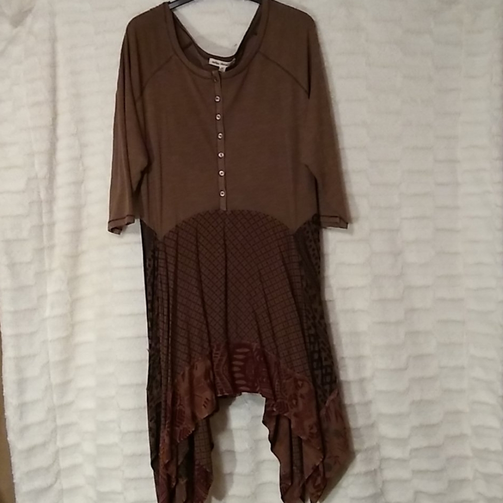 Boho chic tunic top